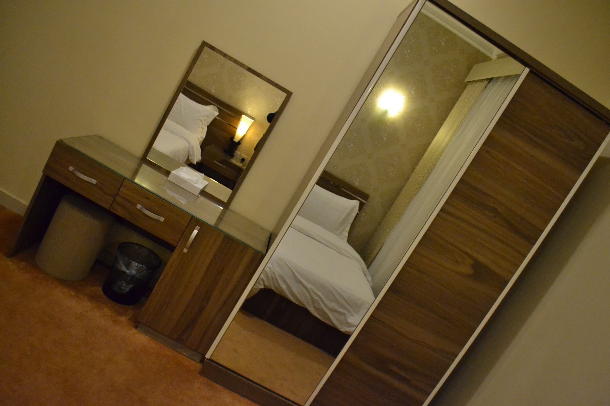 Platinum The First Medina Екстер'єр фото